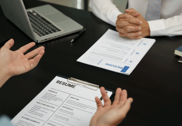 Klassischer Lebenslauf, LinkedIn oder etwas anderes?